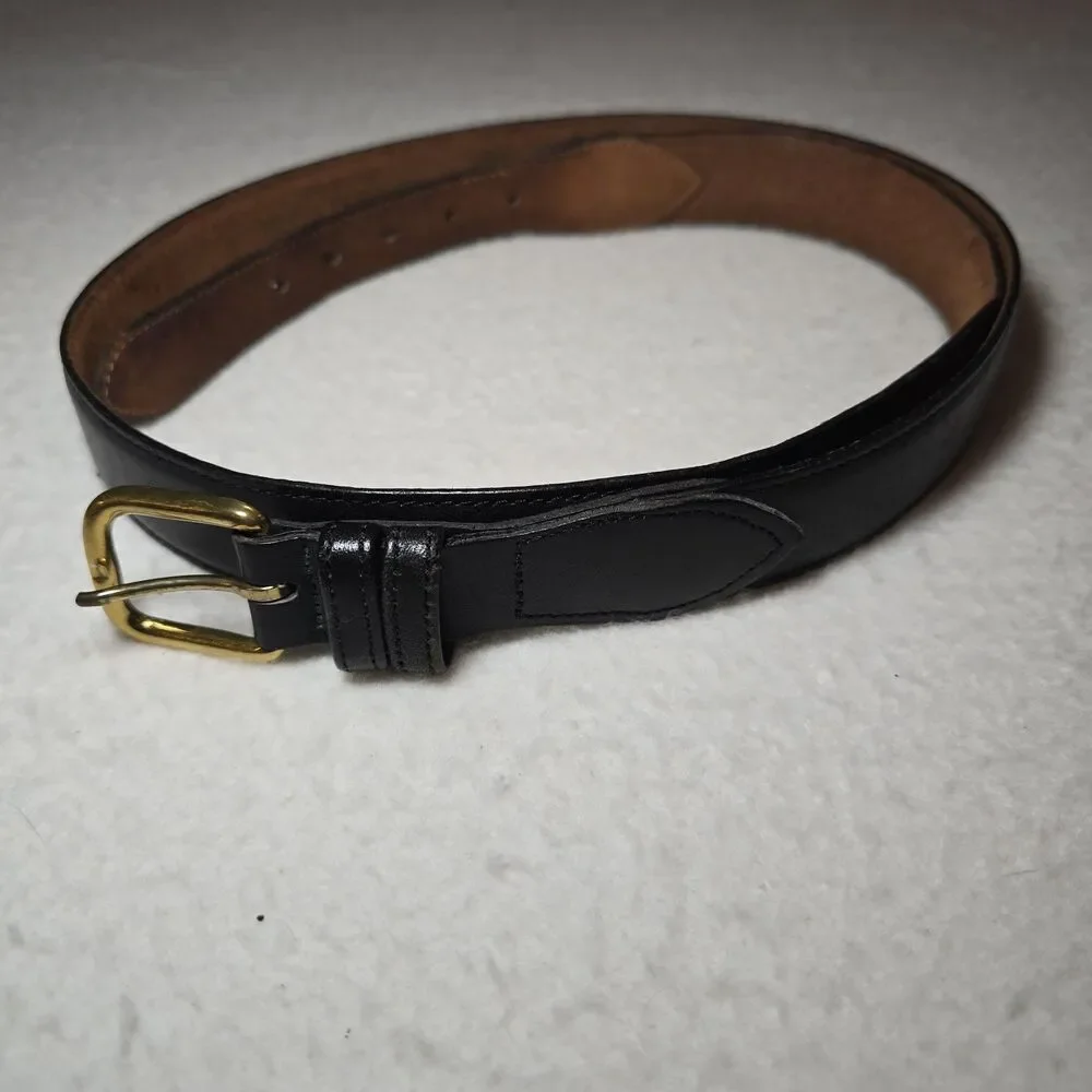 Dockers Mens Black Cowhide Leather Size 40 Gold Buckle